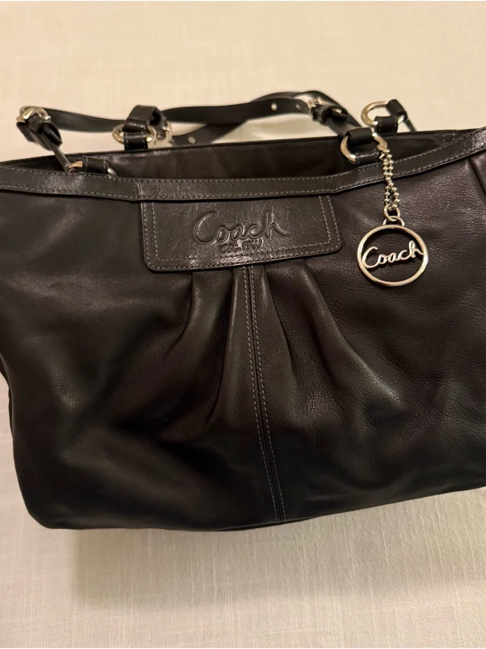 Coach East West Leather Gallery Tote with Signature Charm Y2K